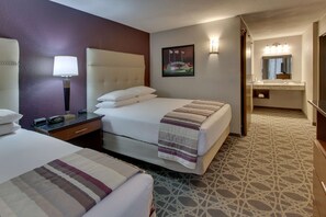 Suite, 2 Queen Beds, Accessible, Refrigerator & Microwave (Sofabed, 2 Rooms, Tub)