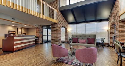 Drury Inn & Suites Poplar Bluff