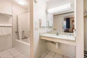 Basic Double Room