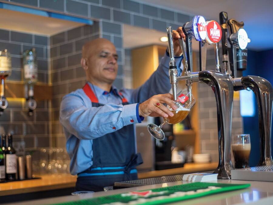 Bar (en la propiedad)
