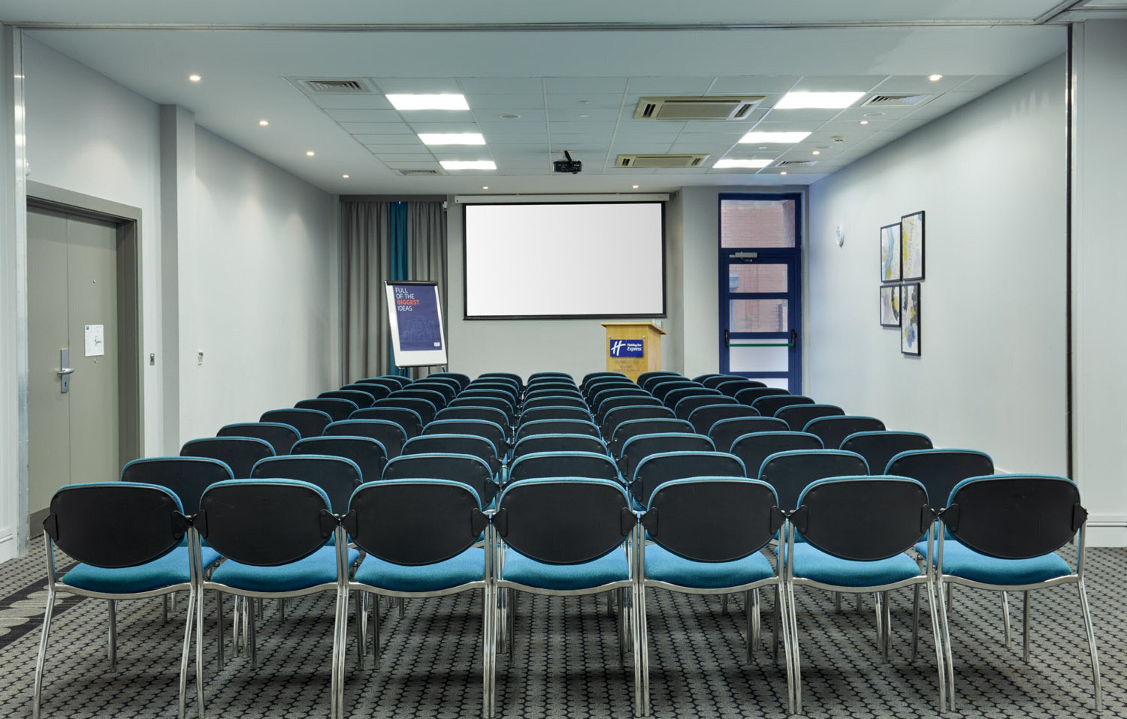 Foto - Holiday Inn Express Belfast City by IHG