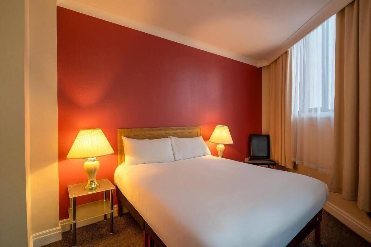 In-room safe, desk, iron/ironing board, WiFi (free)