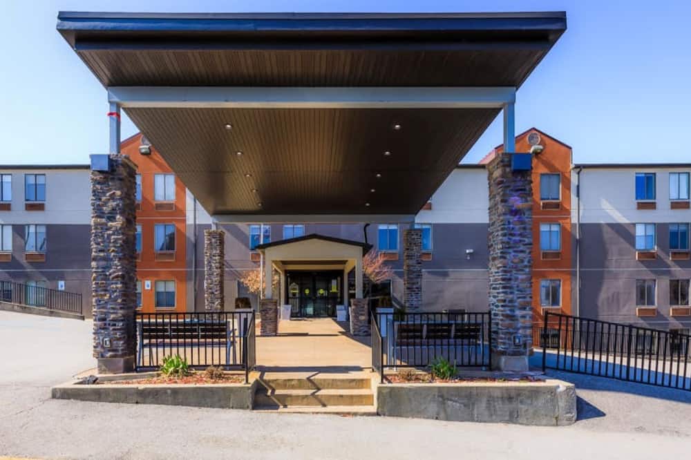 Holiday Inn Express Osage Beach - Lake Of The Ozarks by IHG