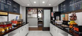 Hampton Inn & Suites Ft. Lauderdale Arpt/South Cruise Port