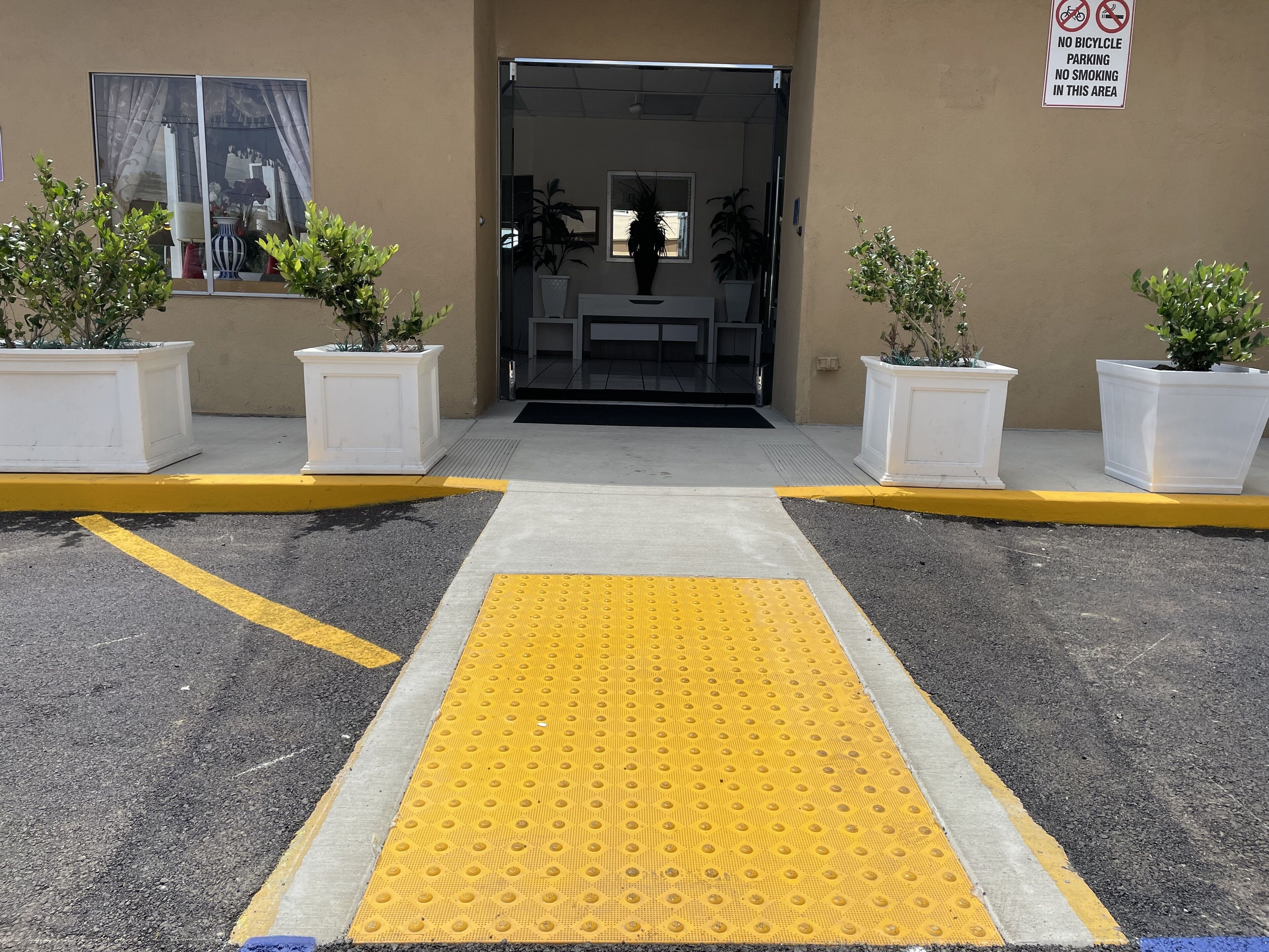 ทางเข้าที่พัก