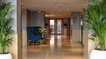 Lounge lobi