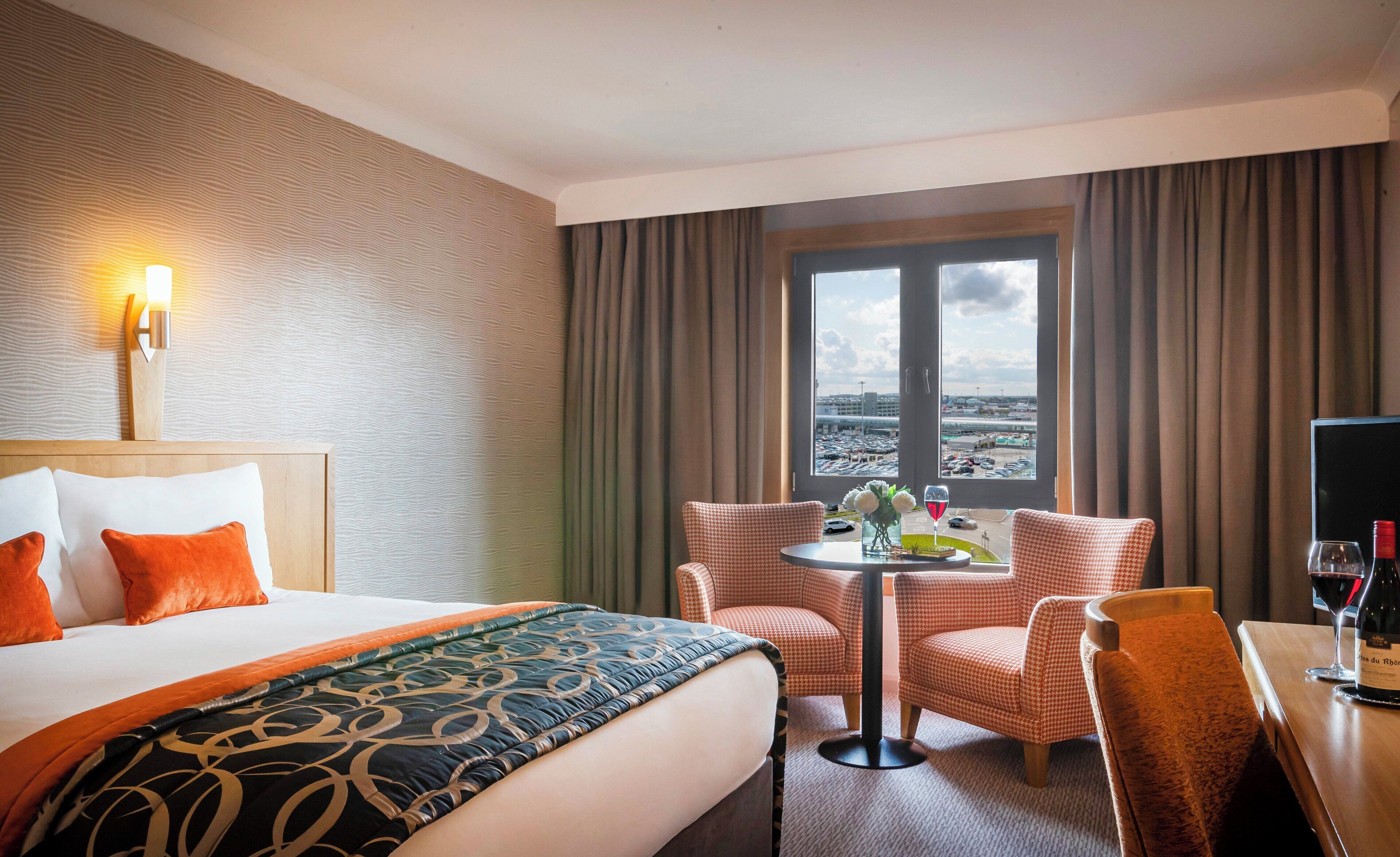 低過敏寢具、客房內保險箱、書桌、遮光布/窗簾