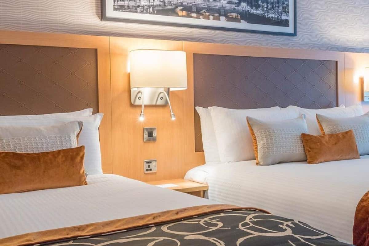 hypo-allergenic bedding, in-room safe, desk, blackout curtains