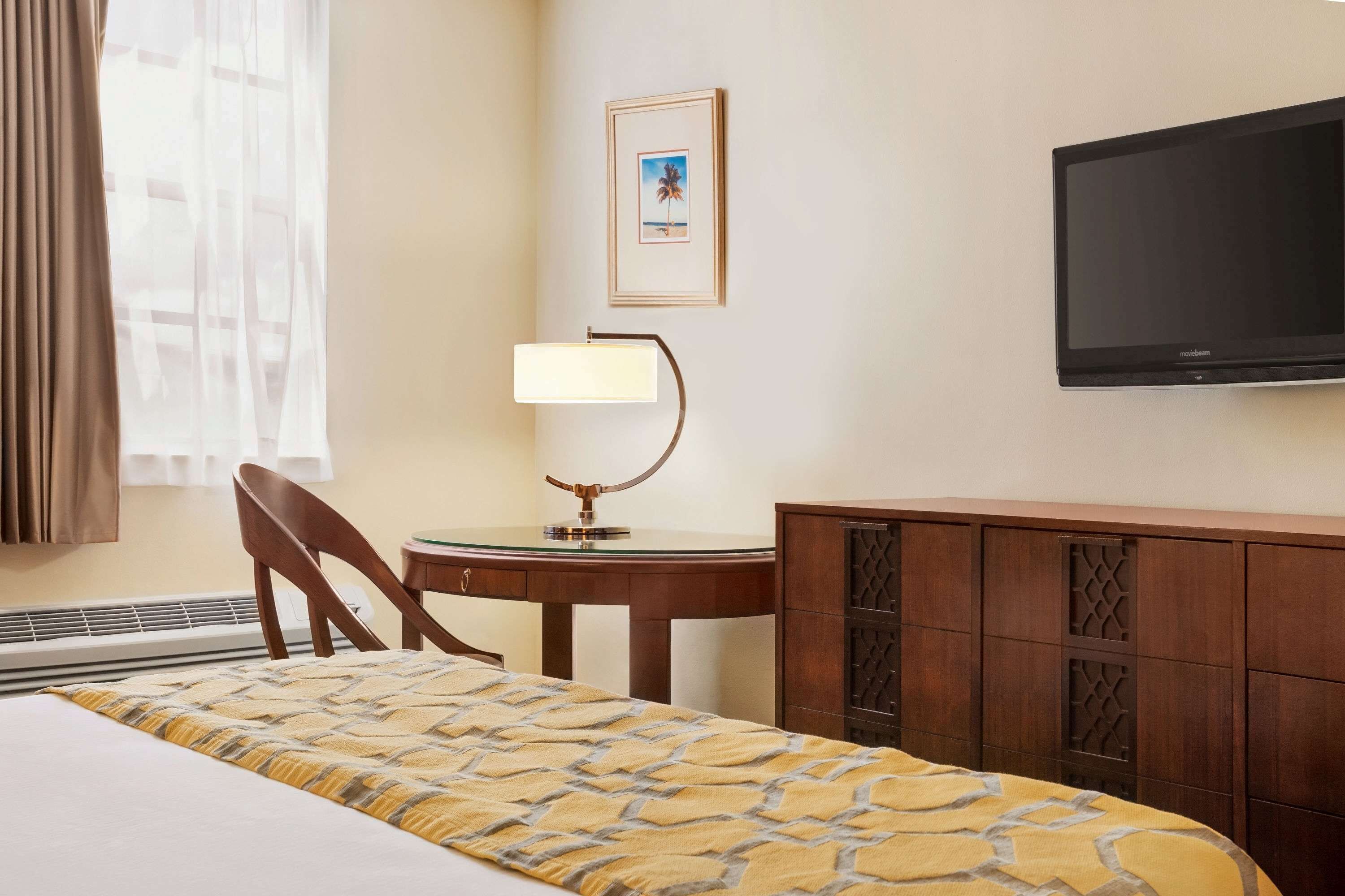 Foto - Belmont Inn & Suites