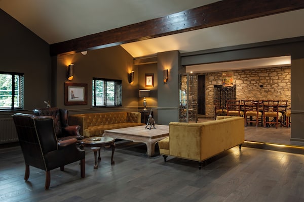 Pettifers Freehouse Hotel - Cotswolds