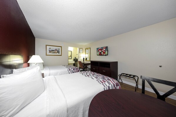 Desk, blackout drapes, free WiFi, bed sheets
