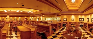 7 restaurants, lunch served