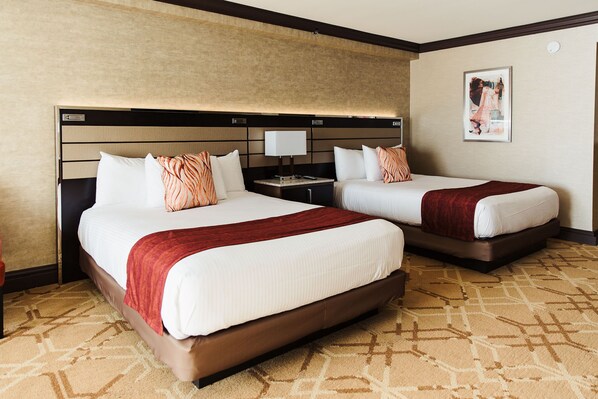 Deluxe Room, 2 Queen Beds - Ameristar Casino Hotel Kansas City (Kansas City)