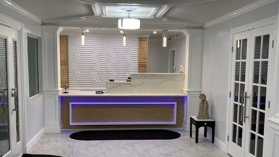 Destin Inn and Suites