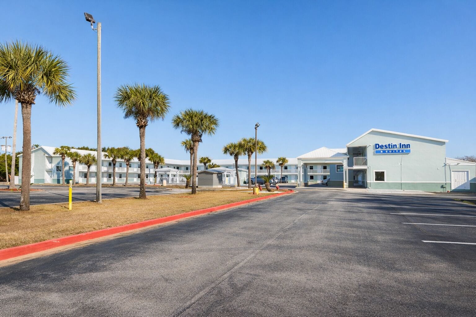 Photo - Destin Inn & Suites