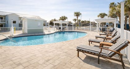 Destin Inn and Suites