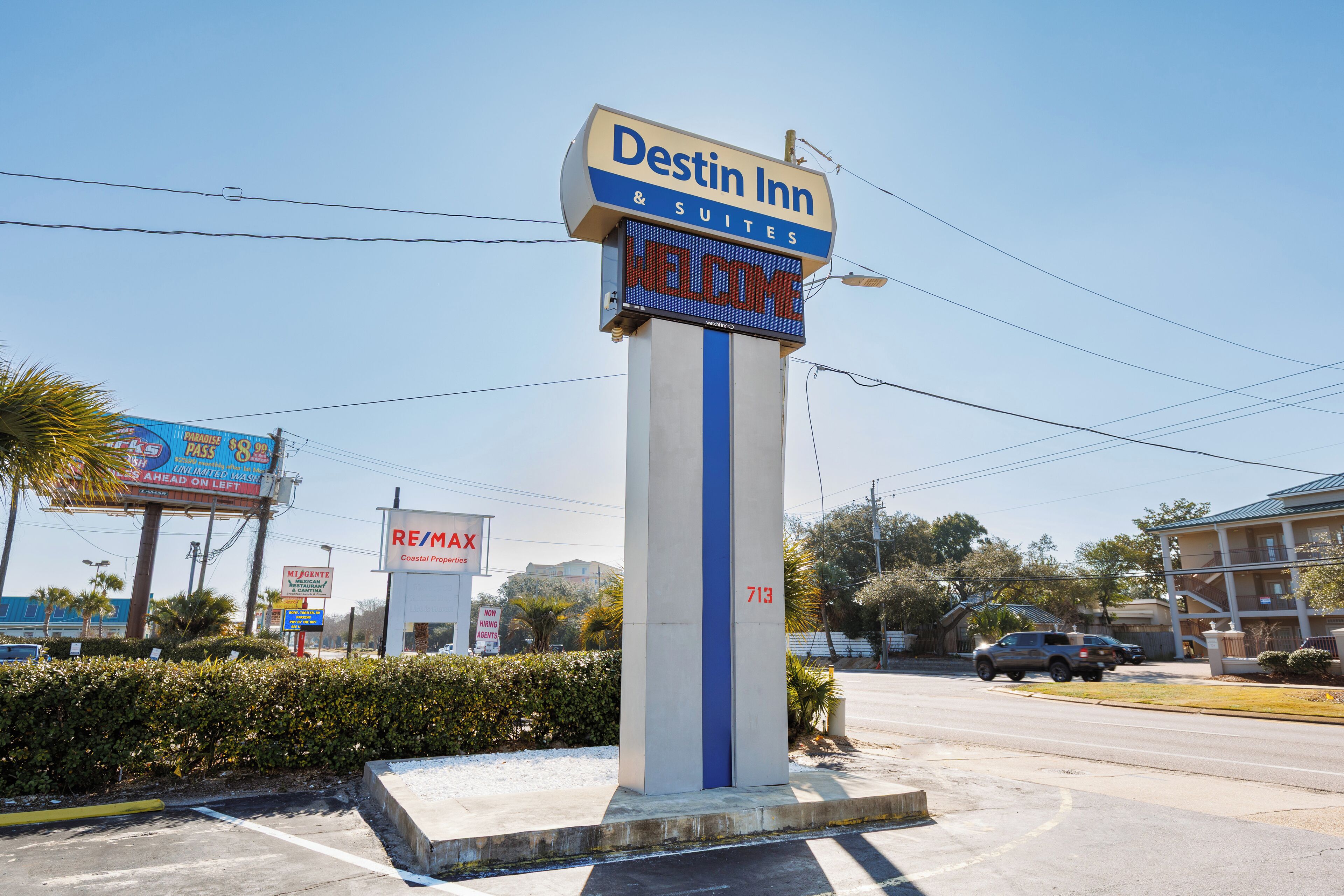 Photo - Destin Inn & Suites