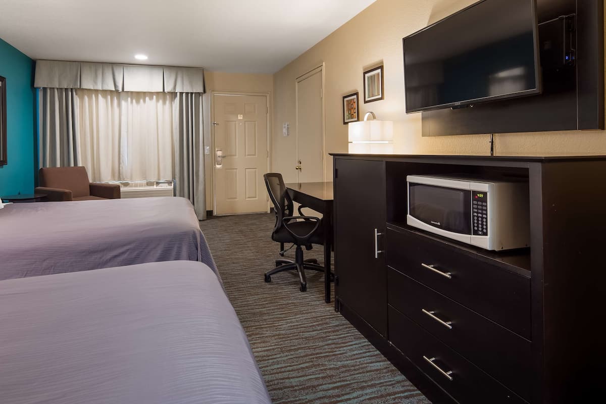 In-room safe, desk, laptop workspace, blackout drapes