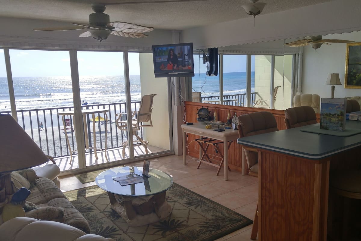 Suite, Oceanfront | Individually decorated, individually furnished