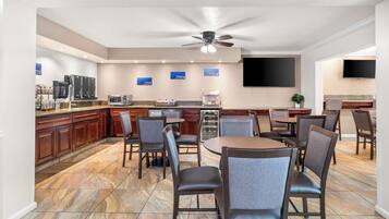 Free continental breakfast