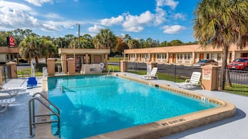 Seasonal outdoor pool