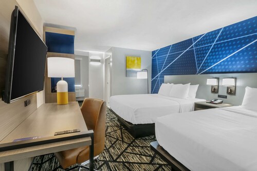 Comfort Inn Kansas City Midtown