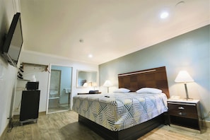 Quarto standard, 1 cama King, acessível | Frigobar, cofres nos quartos, escrivaninha