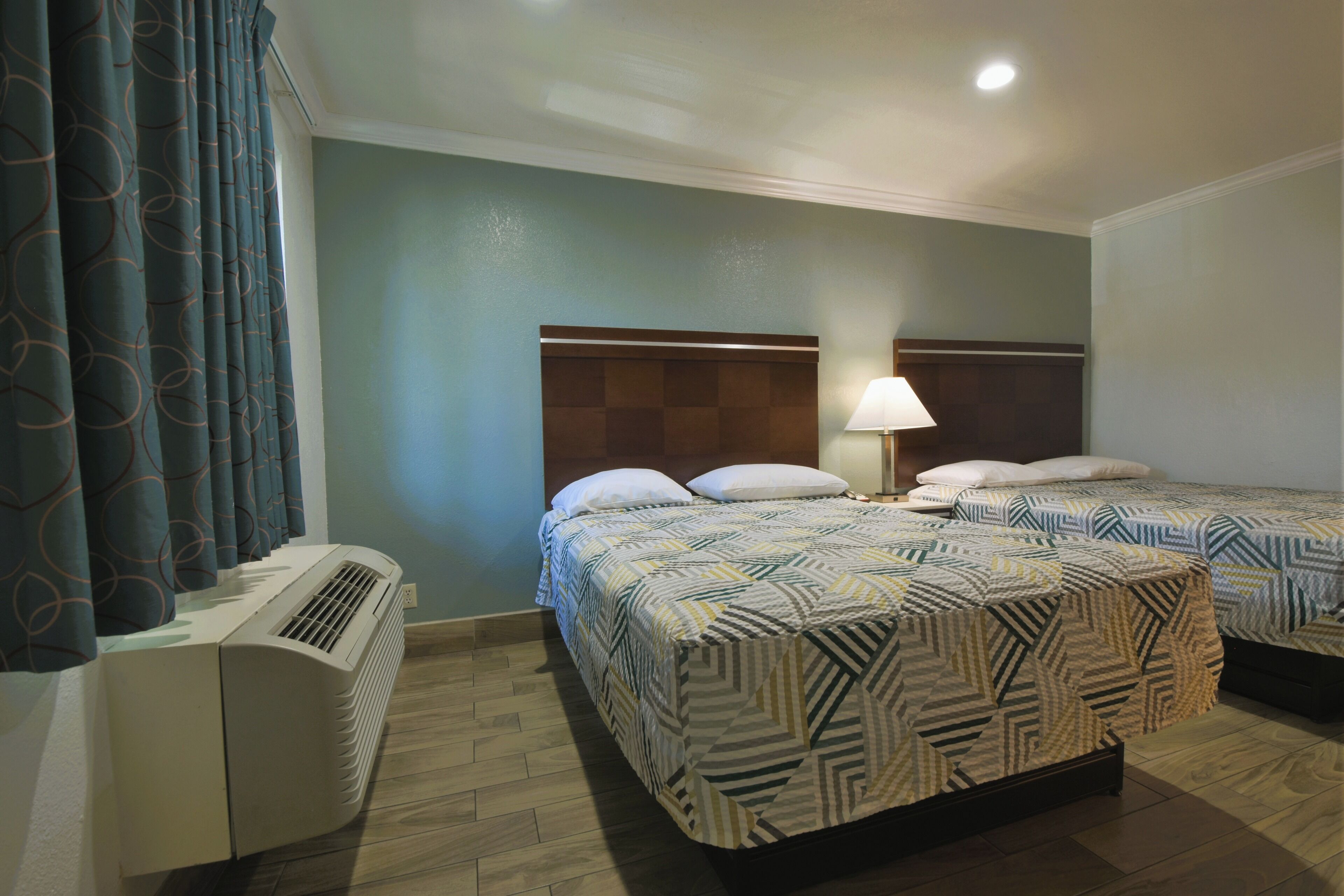 Photo - Welcome Inn