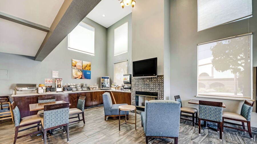 Comfort Inn Beach/Boardwalk Area