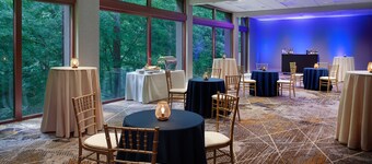 エモリー カンファレンス センター ホテル (Emory Conference Center Hotel)
