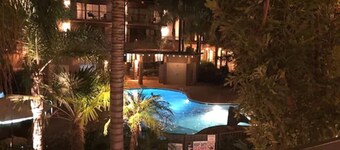 DoubleTree by Hilton Claremont