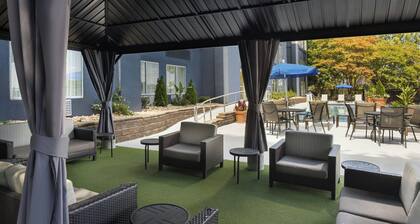 Fairfield Inn & Suites by Marriott Atlanta Vinings/Galleria