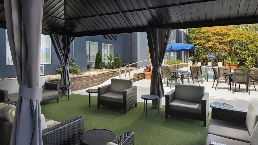 Fairfield Inn & Suites by Marriott Atlanta Vinings/Galleria