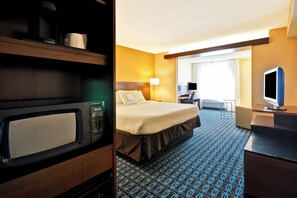 Suite junior, 1 habitación | Caja fuerte, escritorio, espacio para trabajar con un portátil