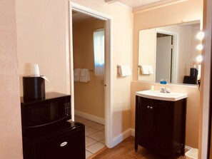 Cottage, 1 King Bed