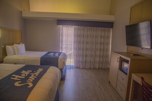 Standard Room, 2 Queen Beds, Balcony