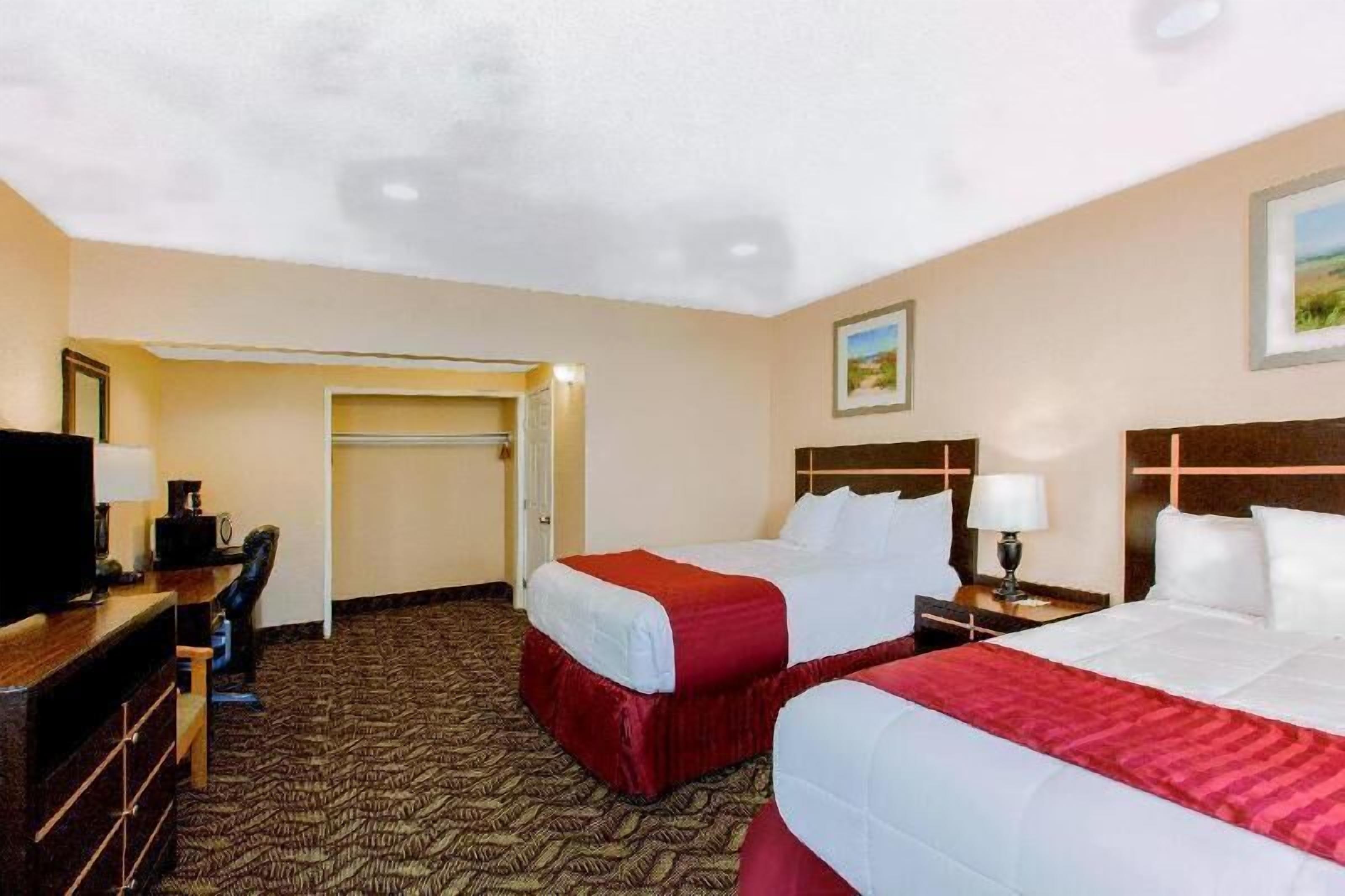 In-room safe, iron/ironing board, free cribs/infant beds