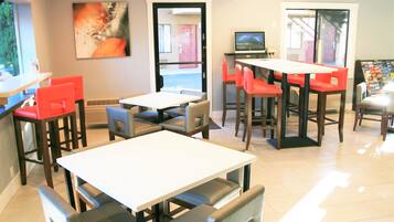 Free daily on-the-go breakfast