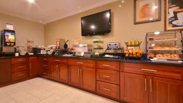 Petit déjeuner continental compris tous les jours