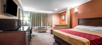 Baymont by Wyndham Ontario