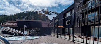 Red Wolf Lodge at Olympic Valley