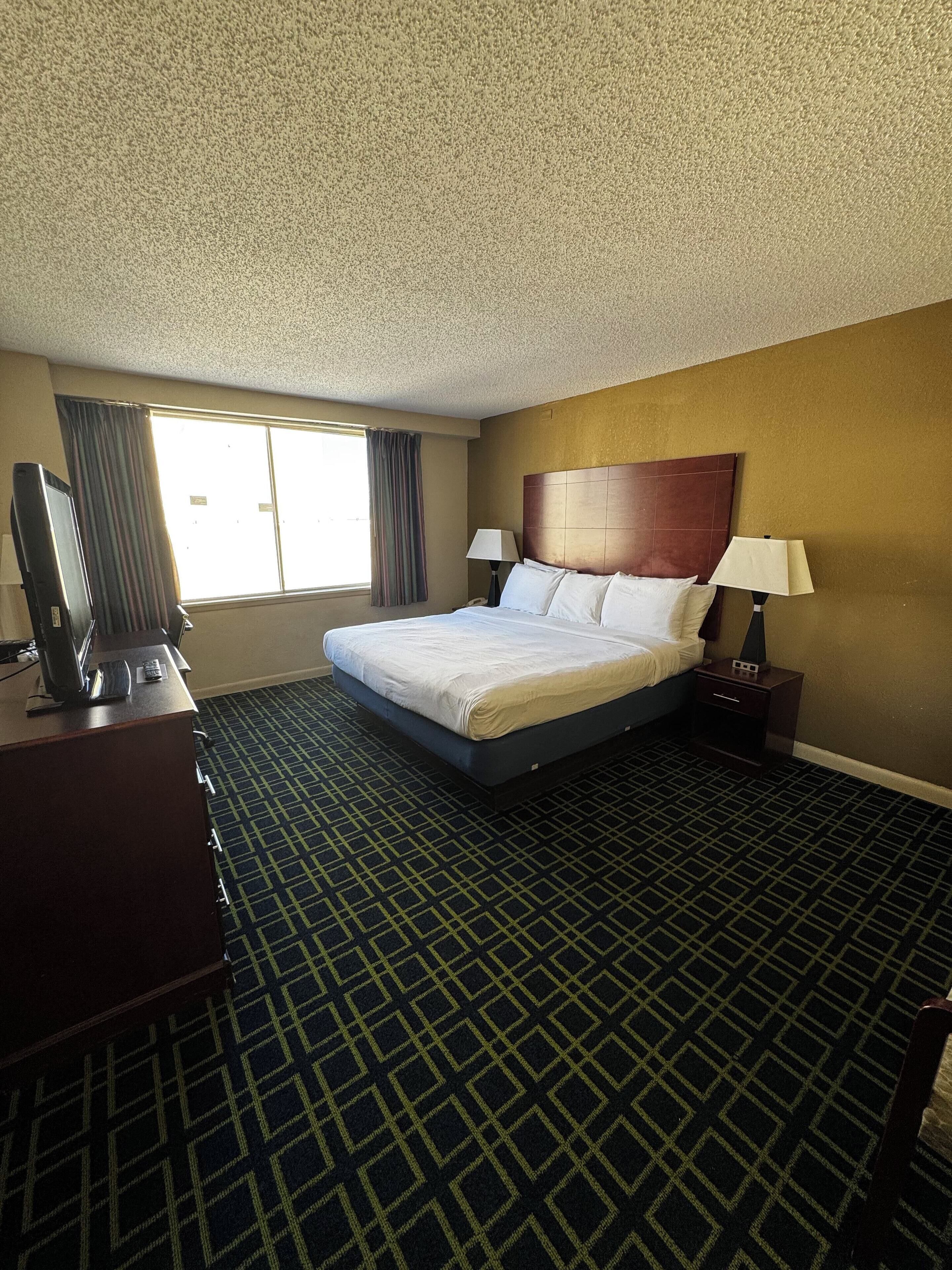 Photo - Barclay Hotel Atlanta Downtown