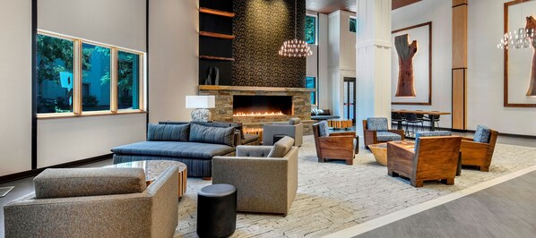 Interior entrance - Palisades Tahoe Lodge (Olympic Valley)