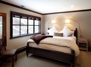 Iron/ironing board, rollaway beds, WiFi, bed sheets at PlumpJack Inn