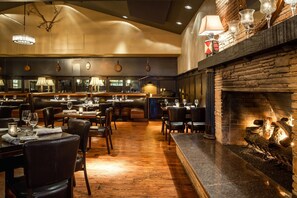 Dining - Inn Marin and Suites, an Ascend Collection Hotel (Novato)