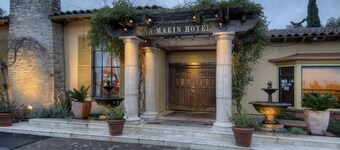 Inn Marin and Suites, Ascend Hotel Collection