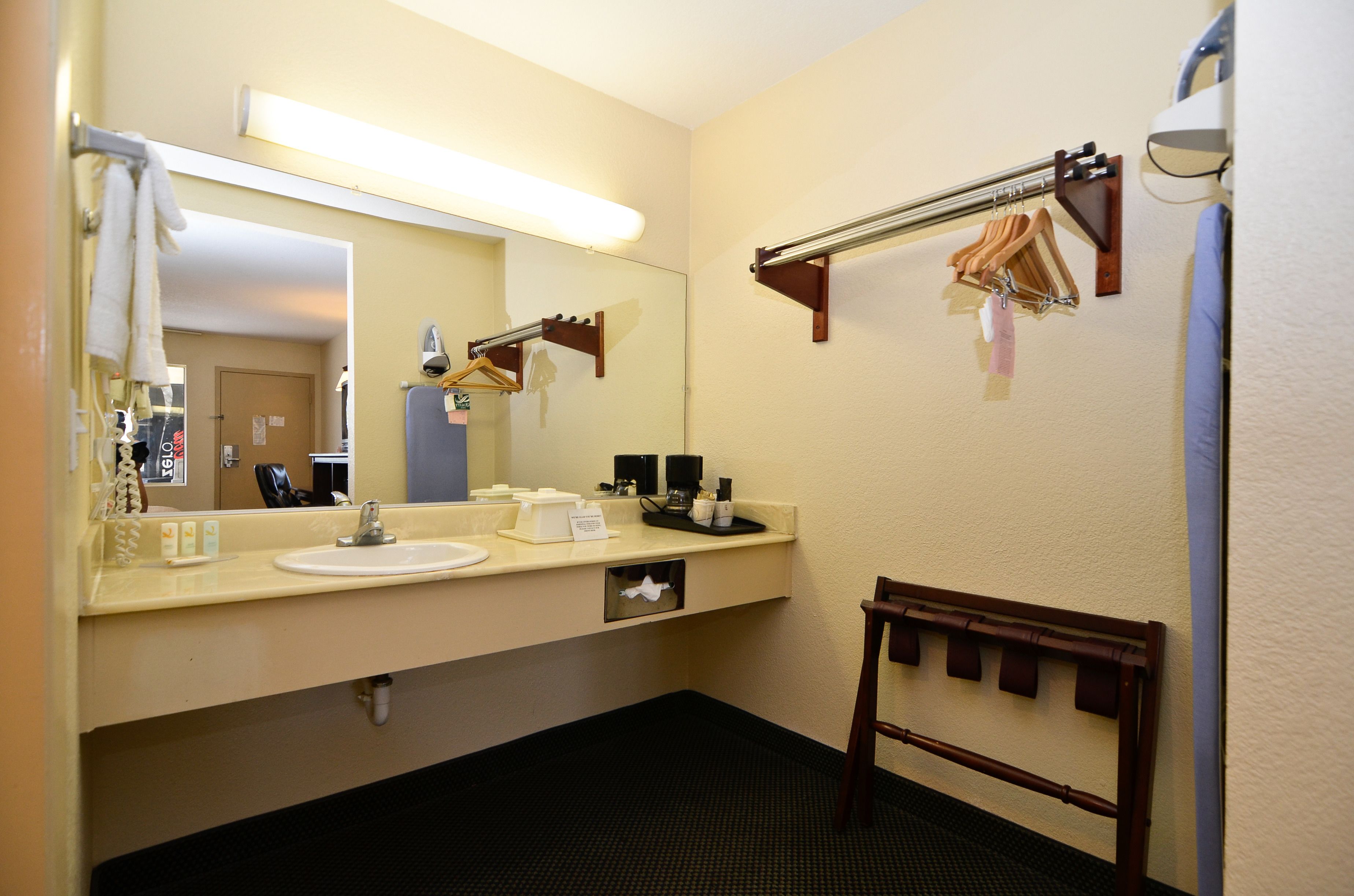 Photo - Quality Inn San Diego I-5 Naval Base