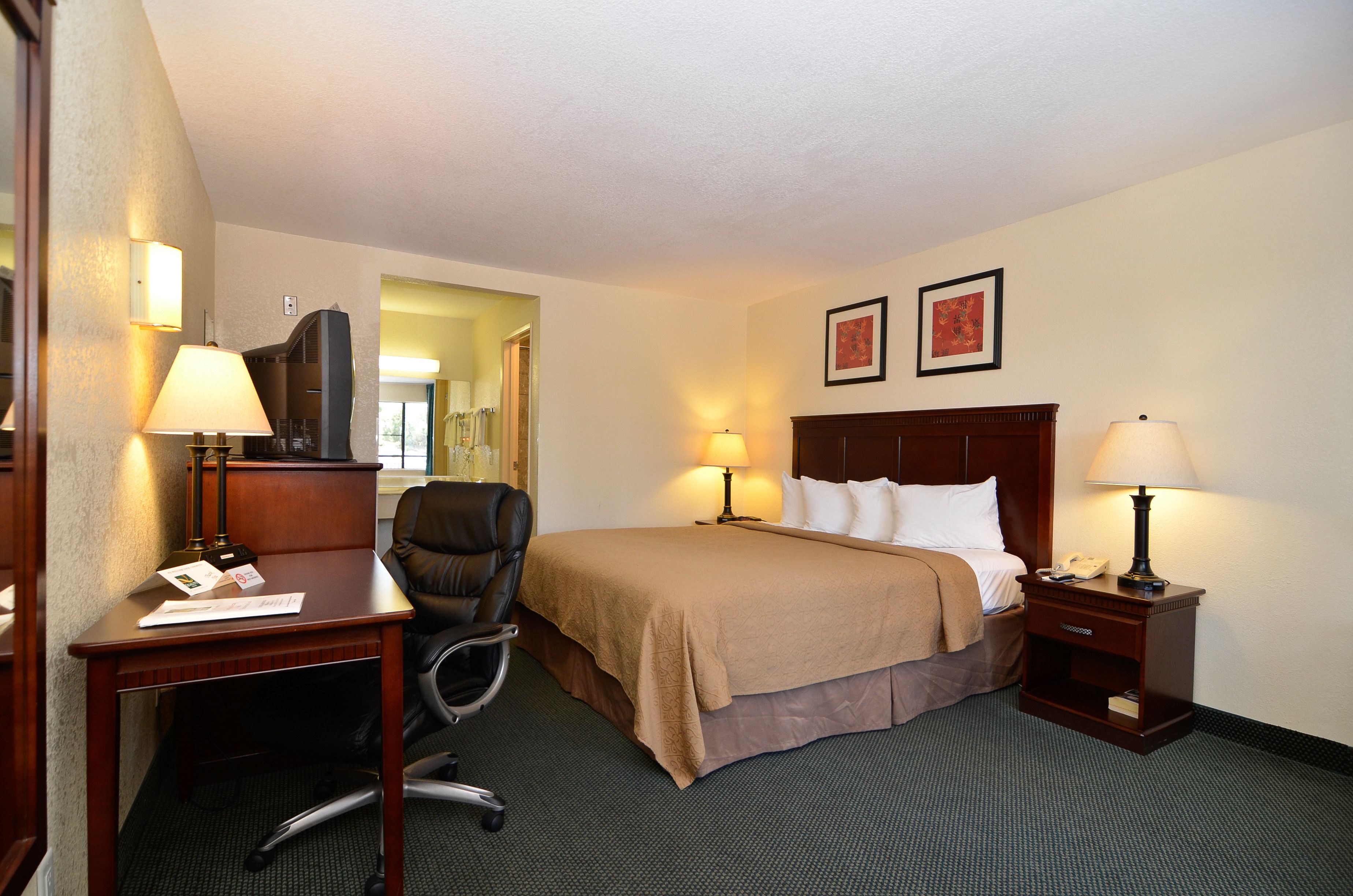 Photo - Quality Inn San Diego I-5 Naval Base