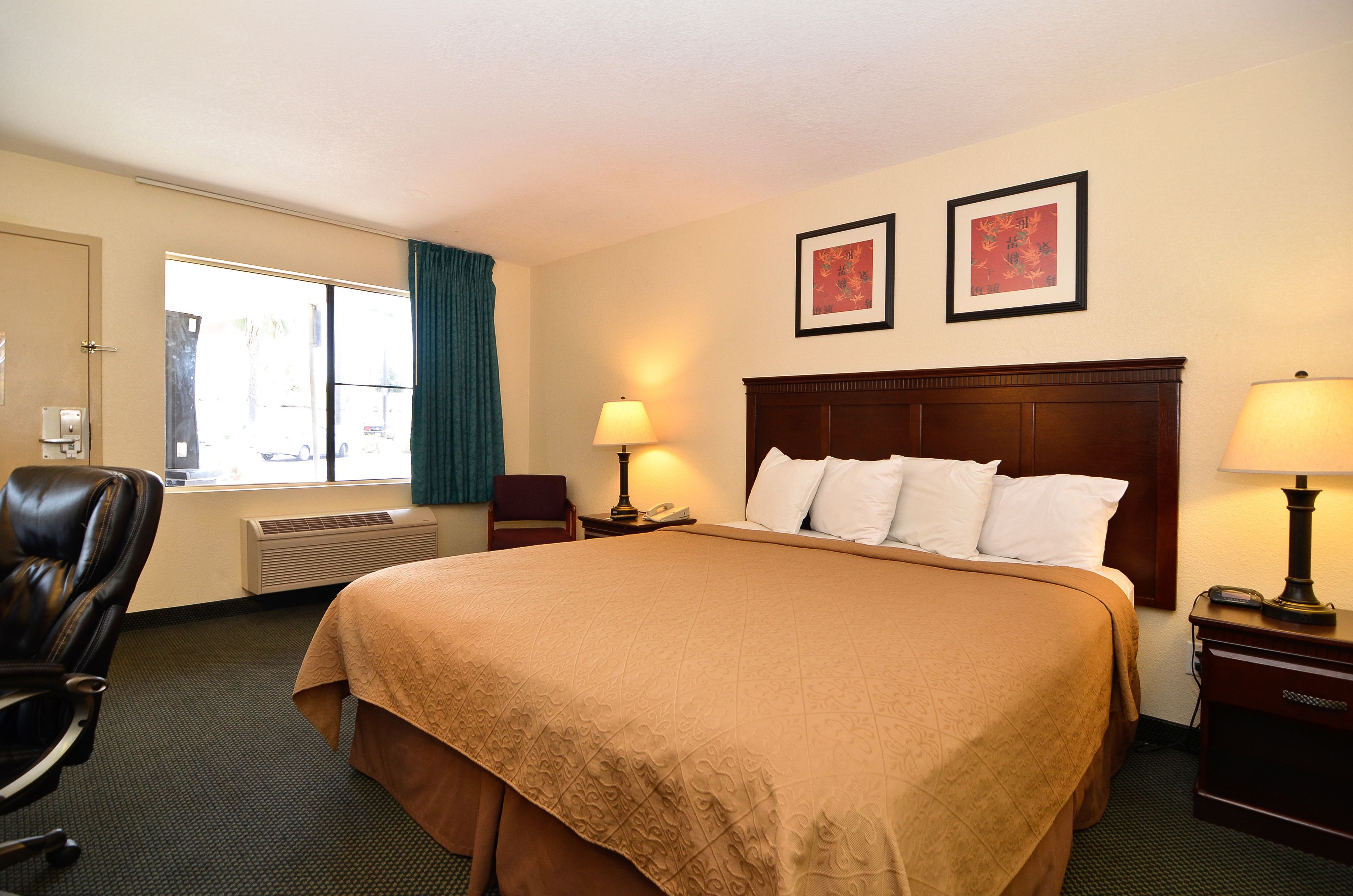 Photo - Quality Inn San Diego I-5 Naval Base