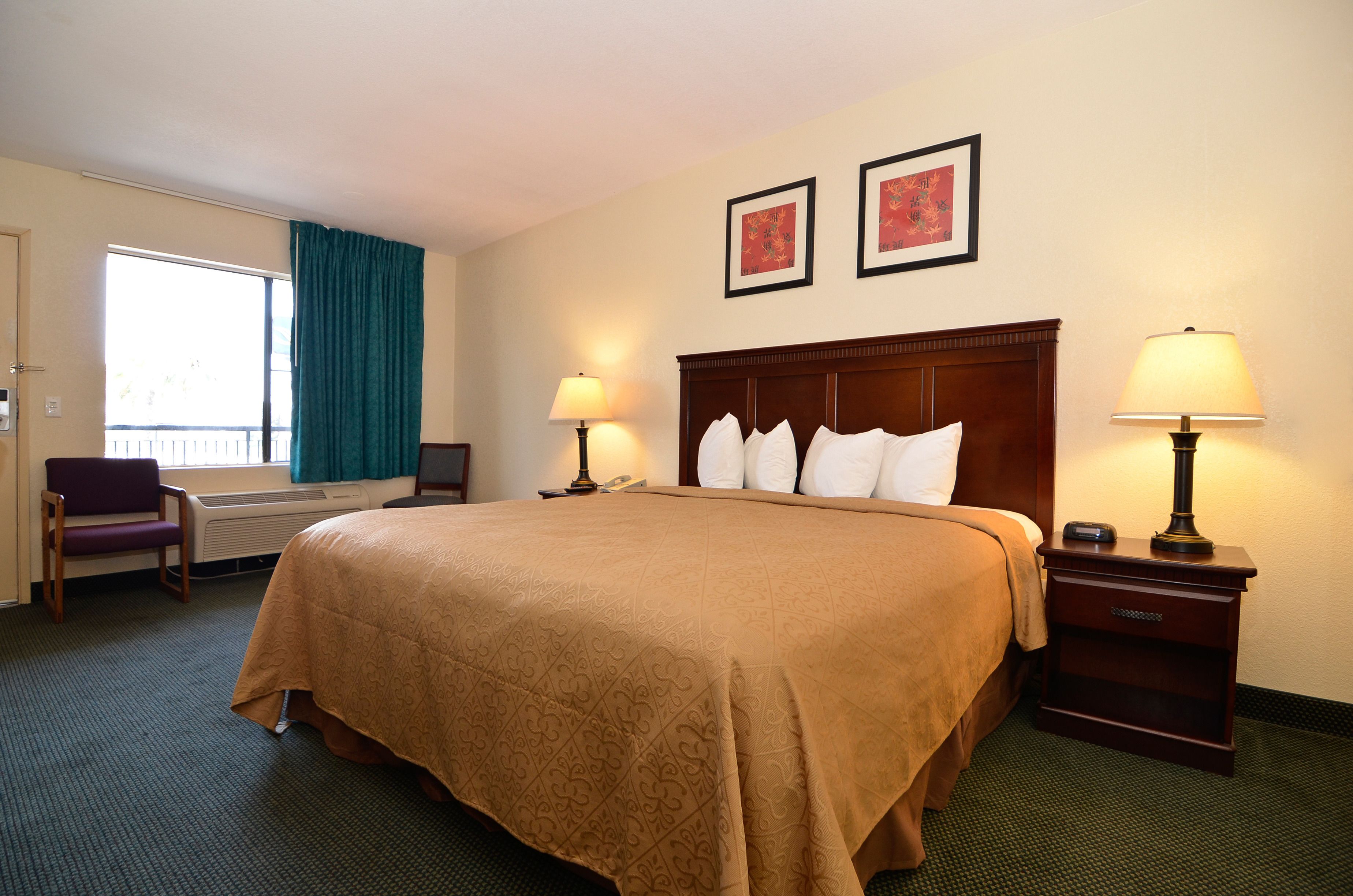 Photo - Quality Inn San Diego I-5 Naval Base